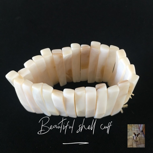 “no label” Jewelry - 5 for $20 Beautiful shell cuff bracelet